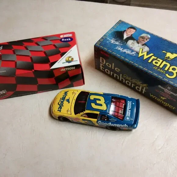 1999 Dale Earnhardt  Wrangler Jeans Monte Carlo 1:24  Bank - SHIP ONLY 1 CAR PER - Picture 13 of 13